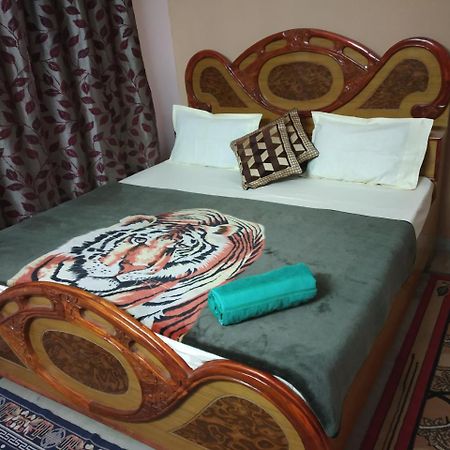 Pratibha Home Stay Джабалпур Екстериор снимка